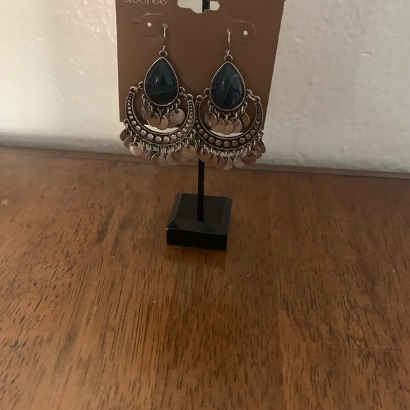 Fashion earrings - Picture 2 of 2